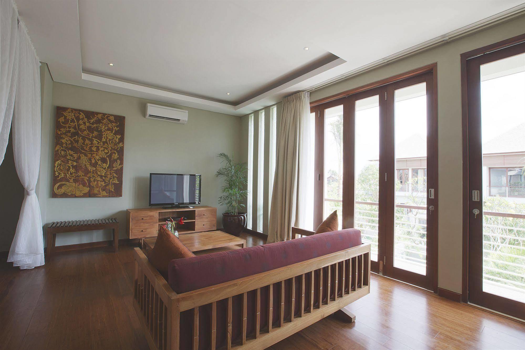 Kampoeng Villa Bali Kuta Lombok Buitenkant foto
