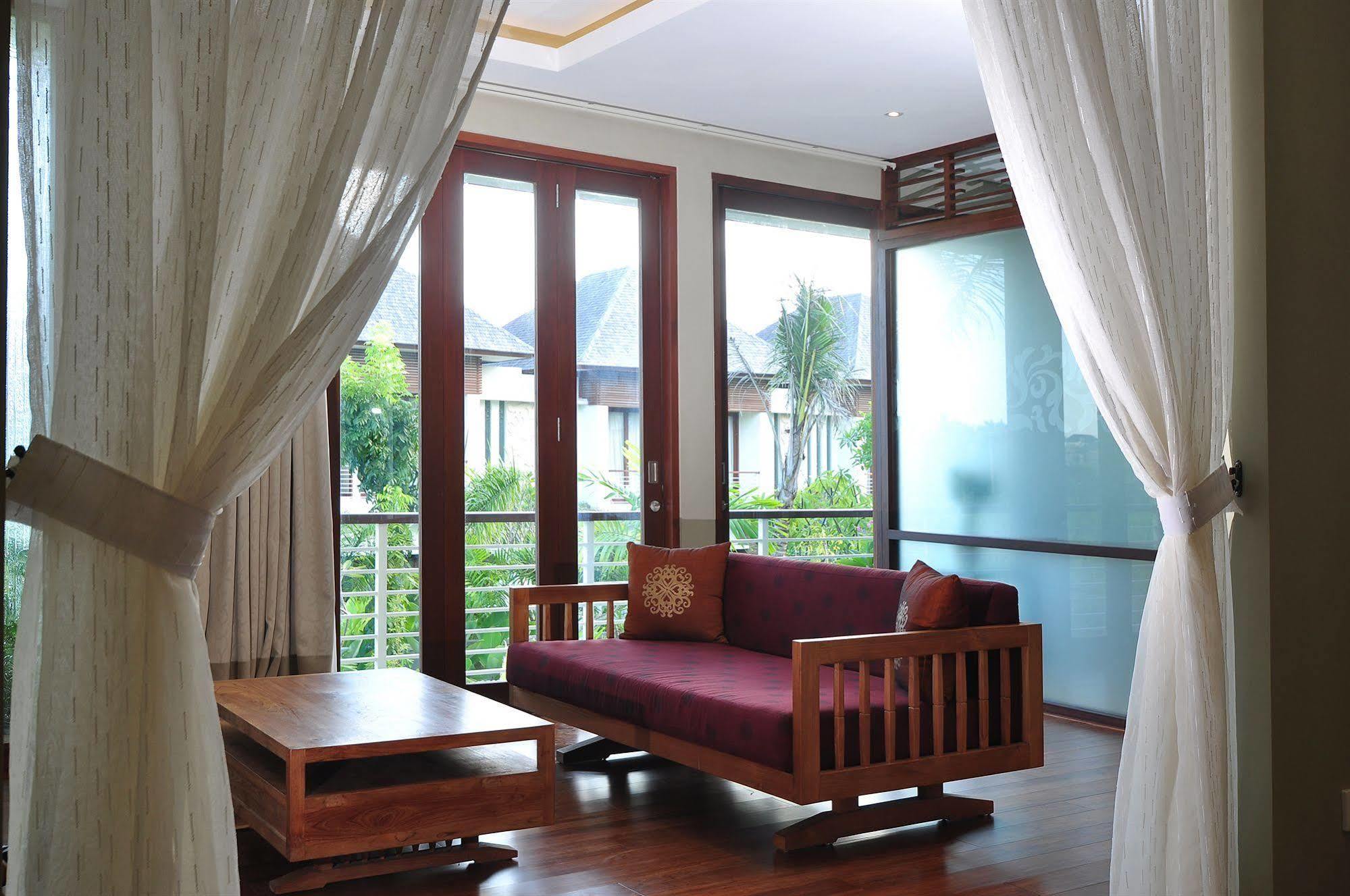 Kampoeng Villa Bali Kuta Lombok Buitenkant foto