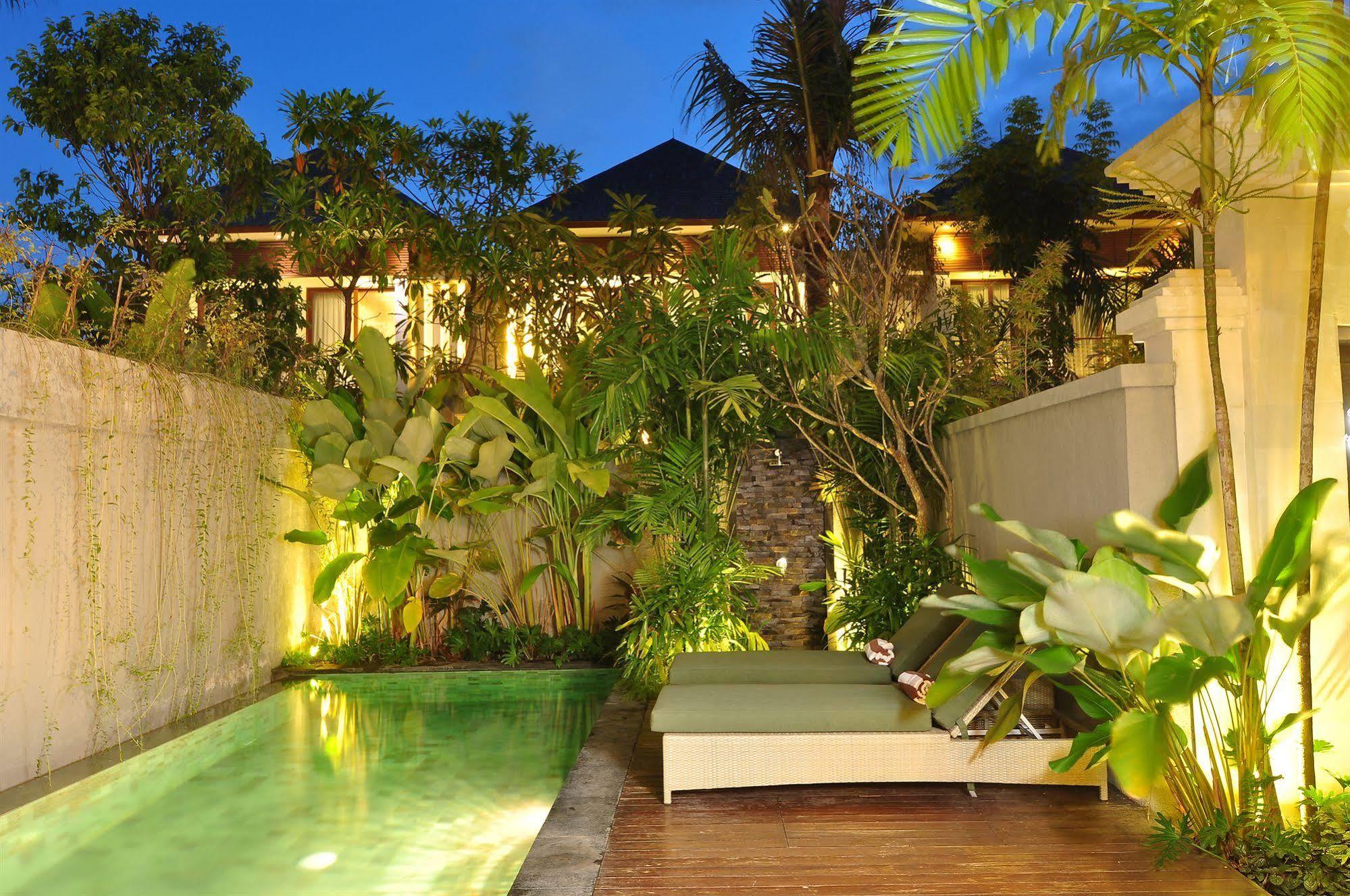 Kampoeng Villa Bali Kuta Lombok Buitenkant foto